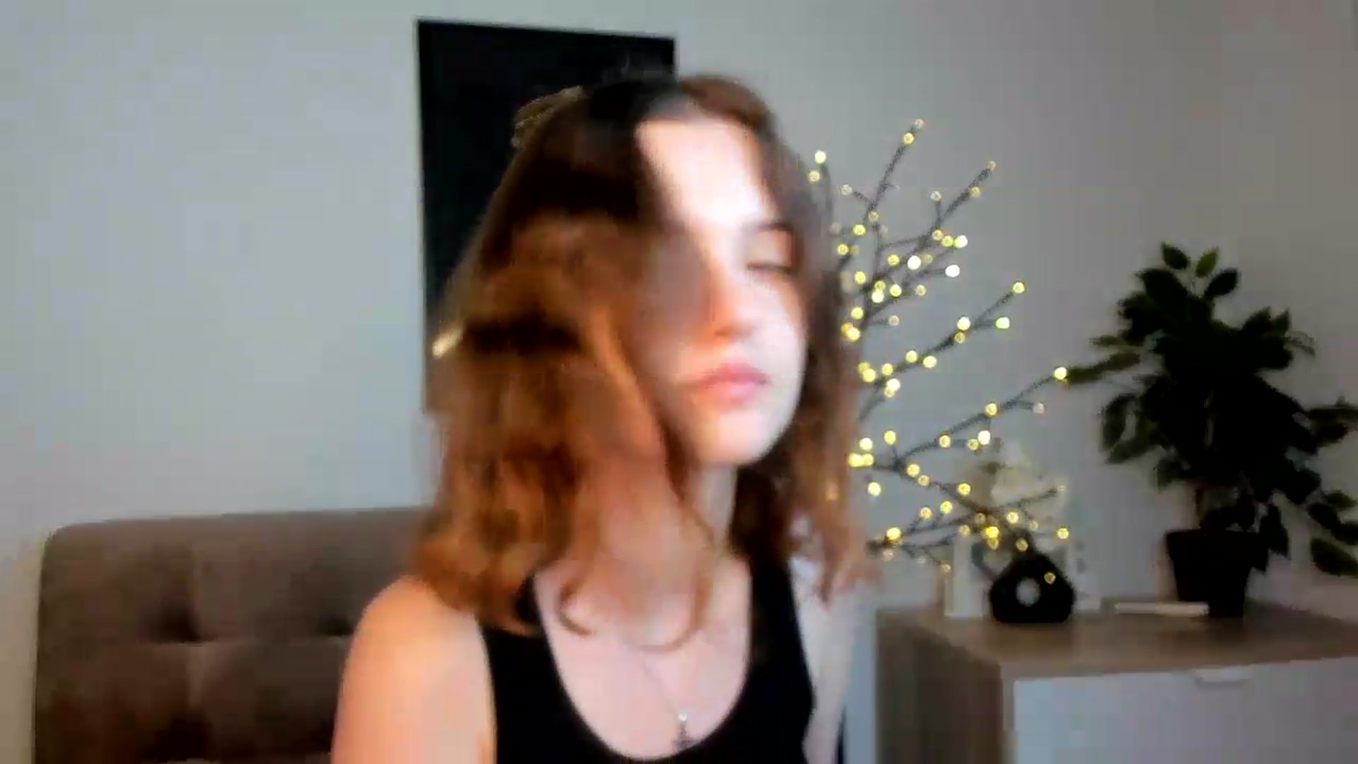 Gallery image thumbnail from KristiGant's myfreecams stream on, 08/07/2026, 10:56 image 19 of 20