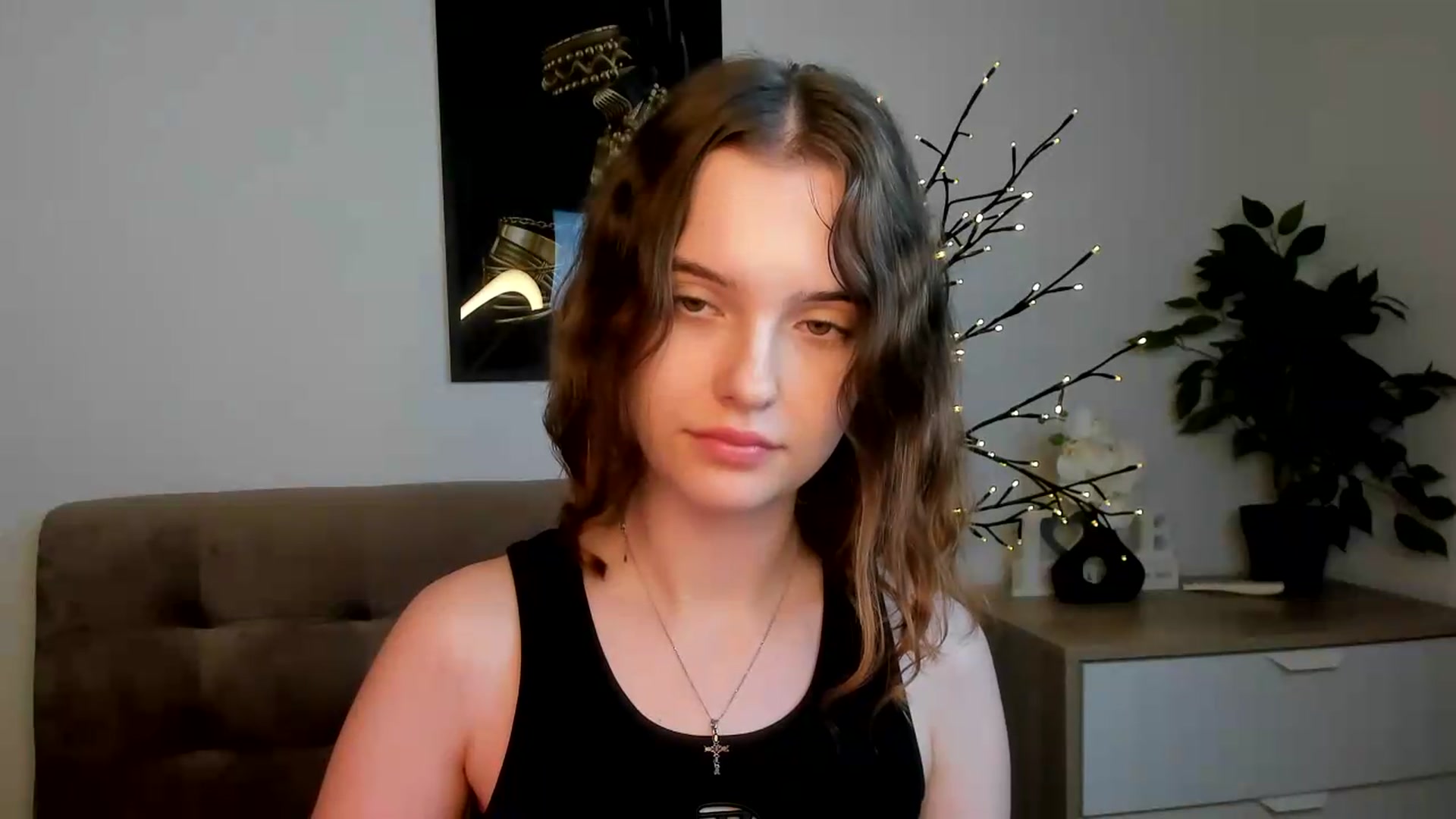 Gallery image thumbnail from KristiGant's myfreecams stream on, 08/07/2026, 13:34 image 17 of 20