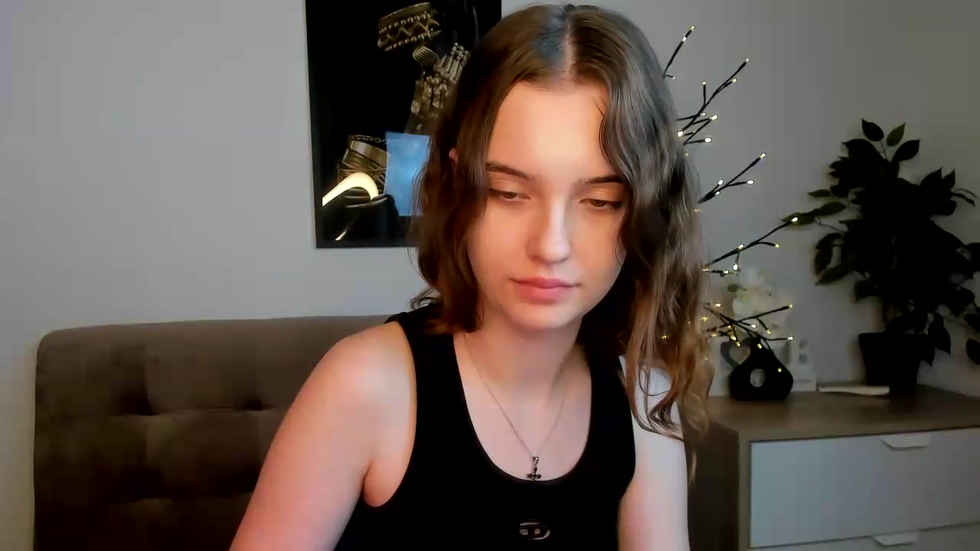 Gallery image thumbnail from KristiGant's myfreecams stream on, 08/07/2026, 14:40 image 18 of 20