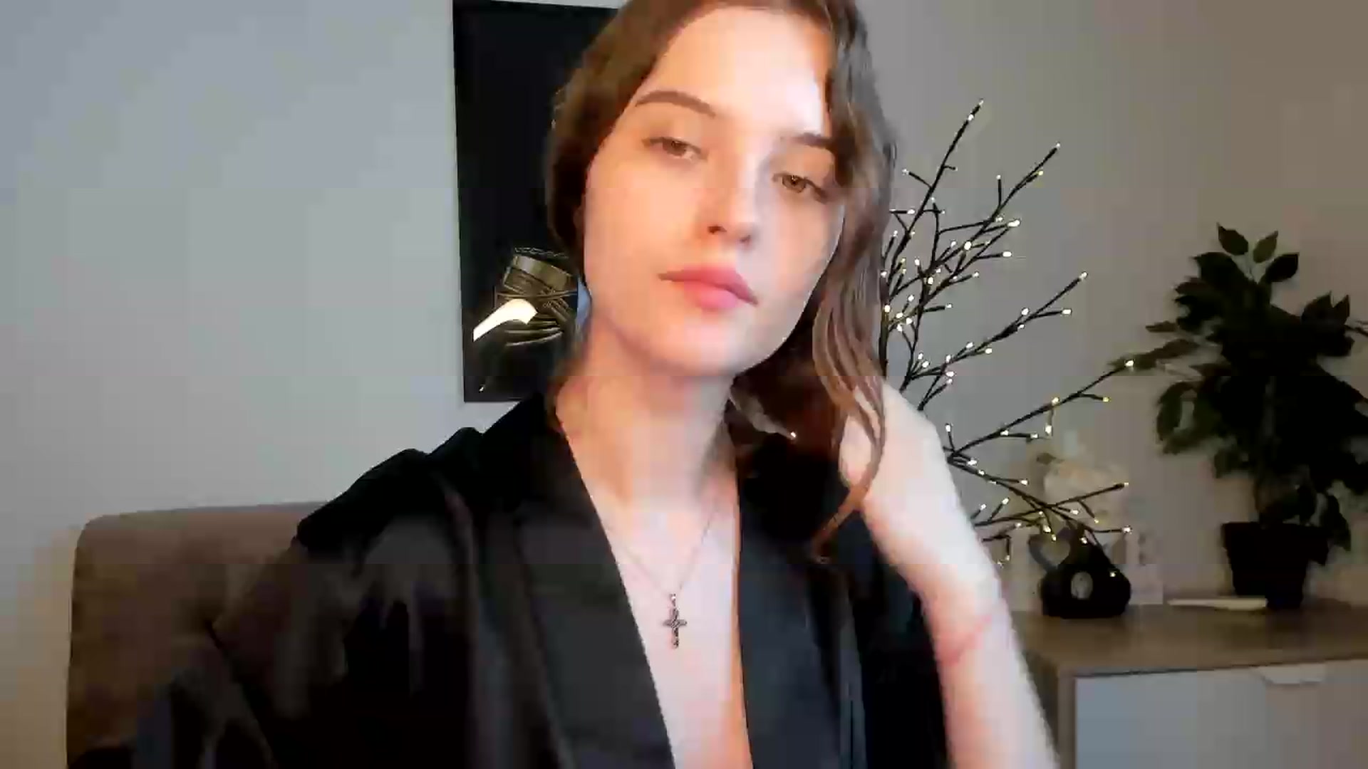 Gallery image thumbnail from KristiGant's myfreecams stream on, 08/08/2026, 14:07 image 4 of 20