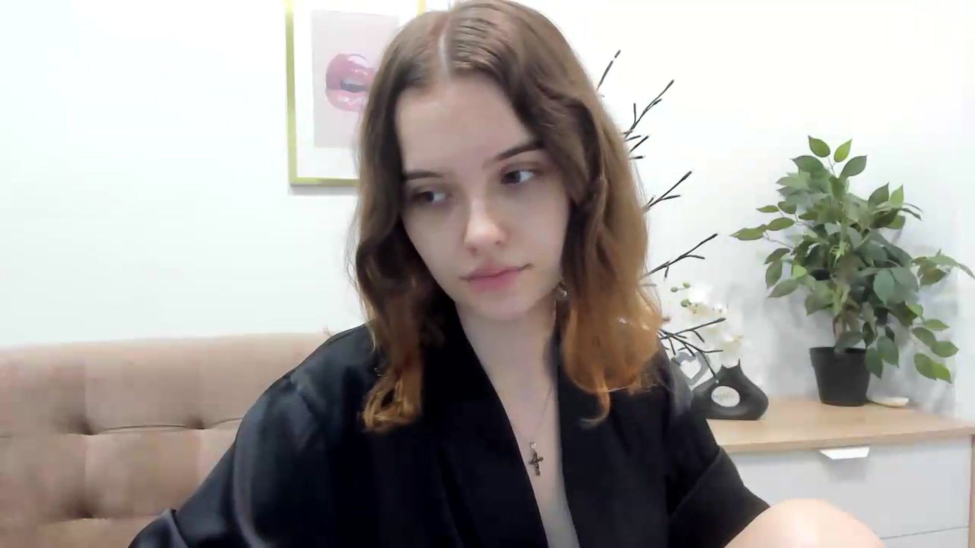 Gallery image thumbnail from KristiGant's myfreecams stream on, 08/09/2026, 12:58 image 3 of 20