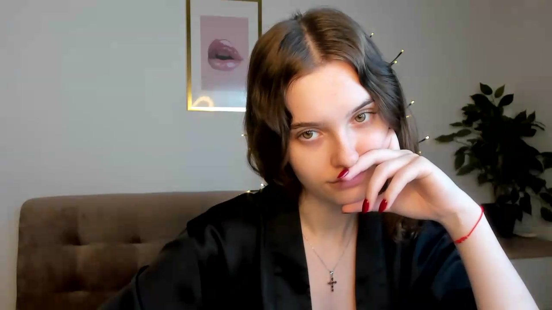 Gallery image thumbnail from KristiGant's myfreecams stream on, 08/09/2026, 15:04 image 15 of 20