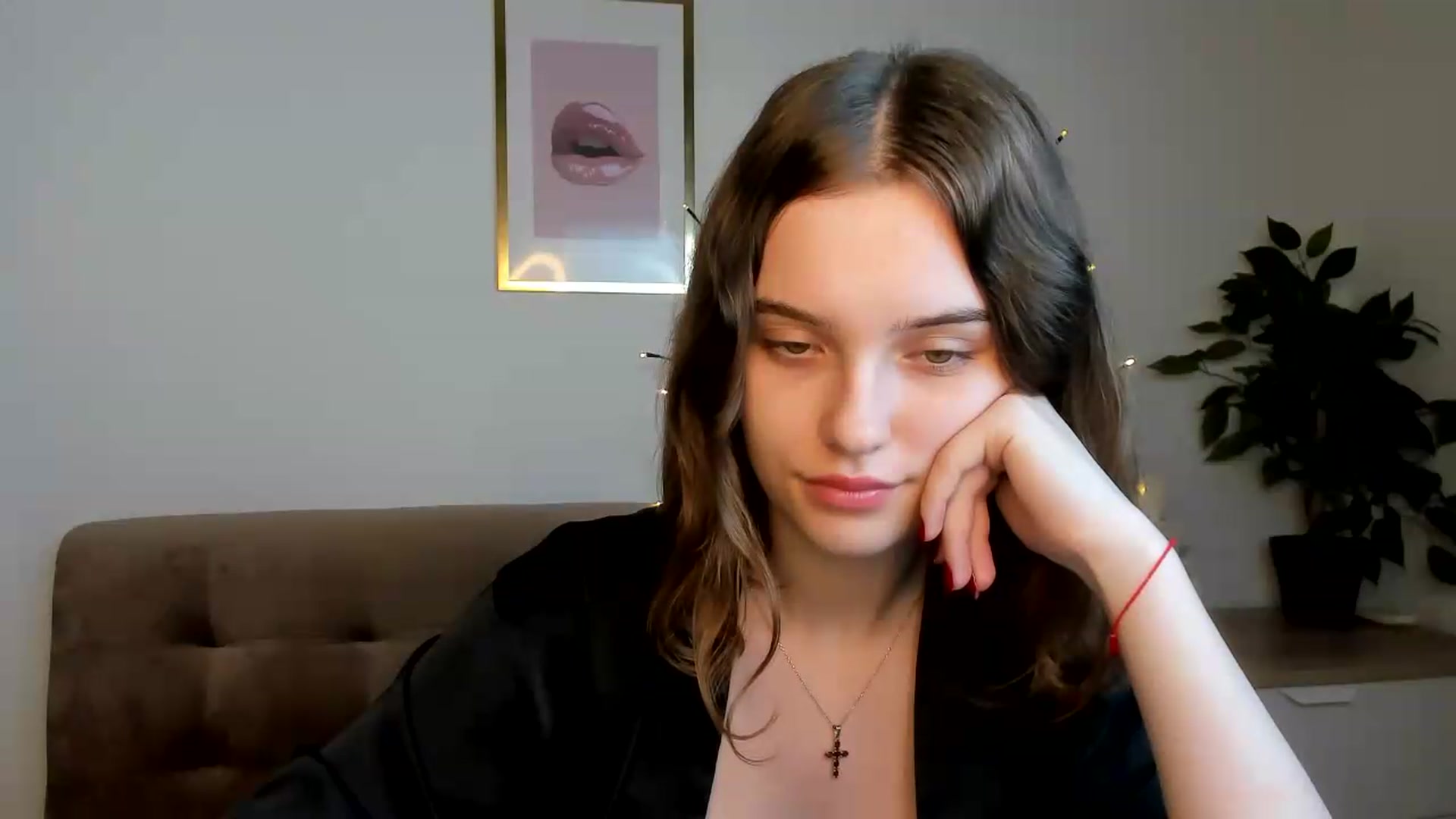 Gallery image thumbnail from KristiGant's myfreecams stream on, 08/09/2026, 15:20 image 14 of 20