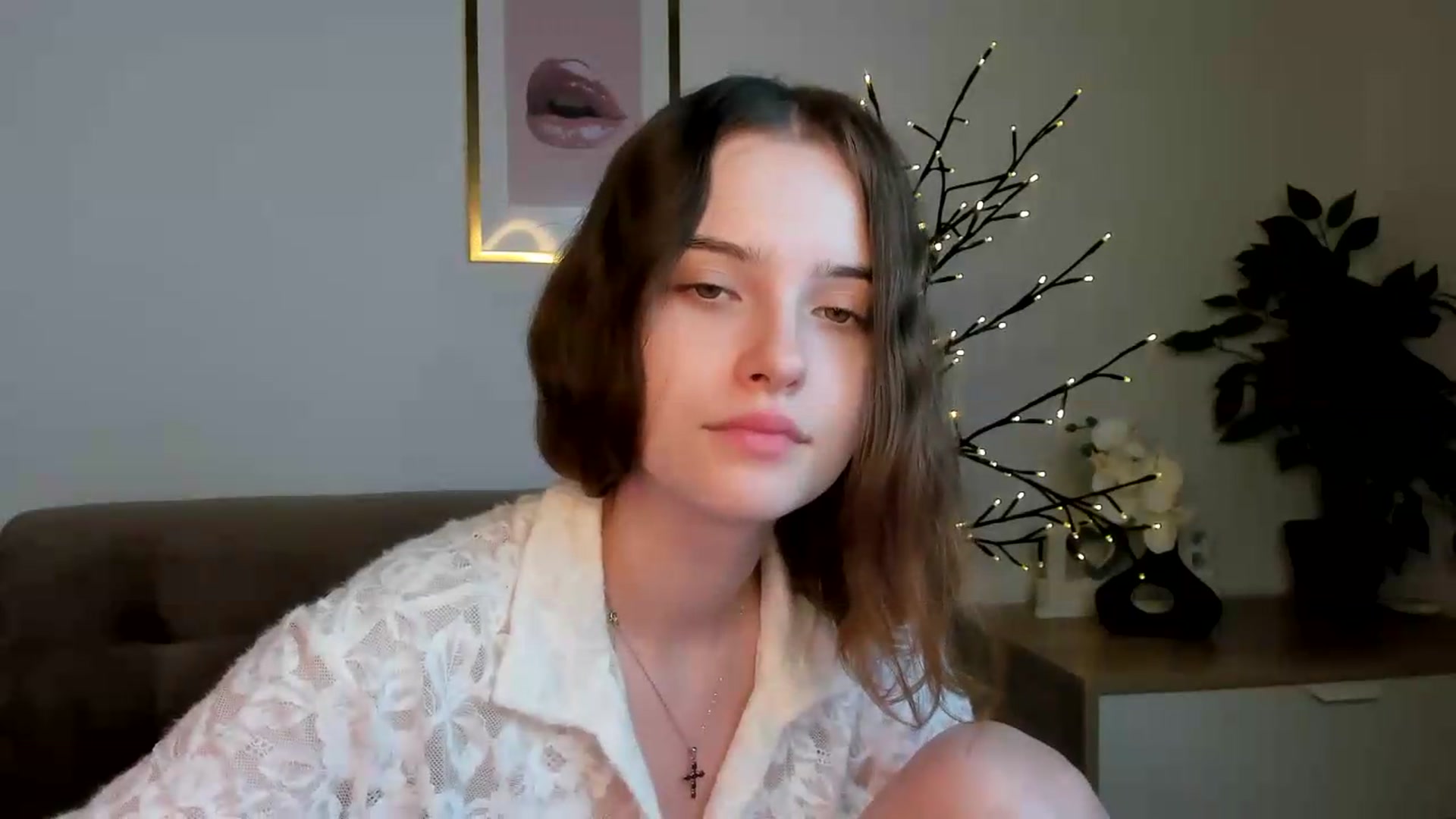 Gallery image thumbnail from KristiGant's myfreecams stream on, 08/10/2026, 12:54 image 14 of 20