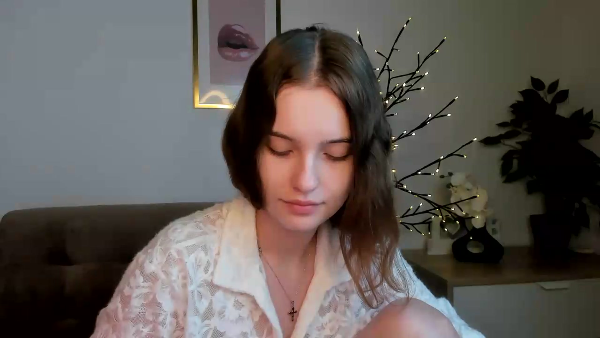Gallery image thumbnail from KristiGant's myfreecams stream on, 08/10/2026, 12:54 image 12 of 20