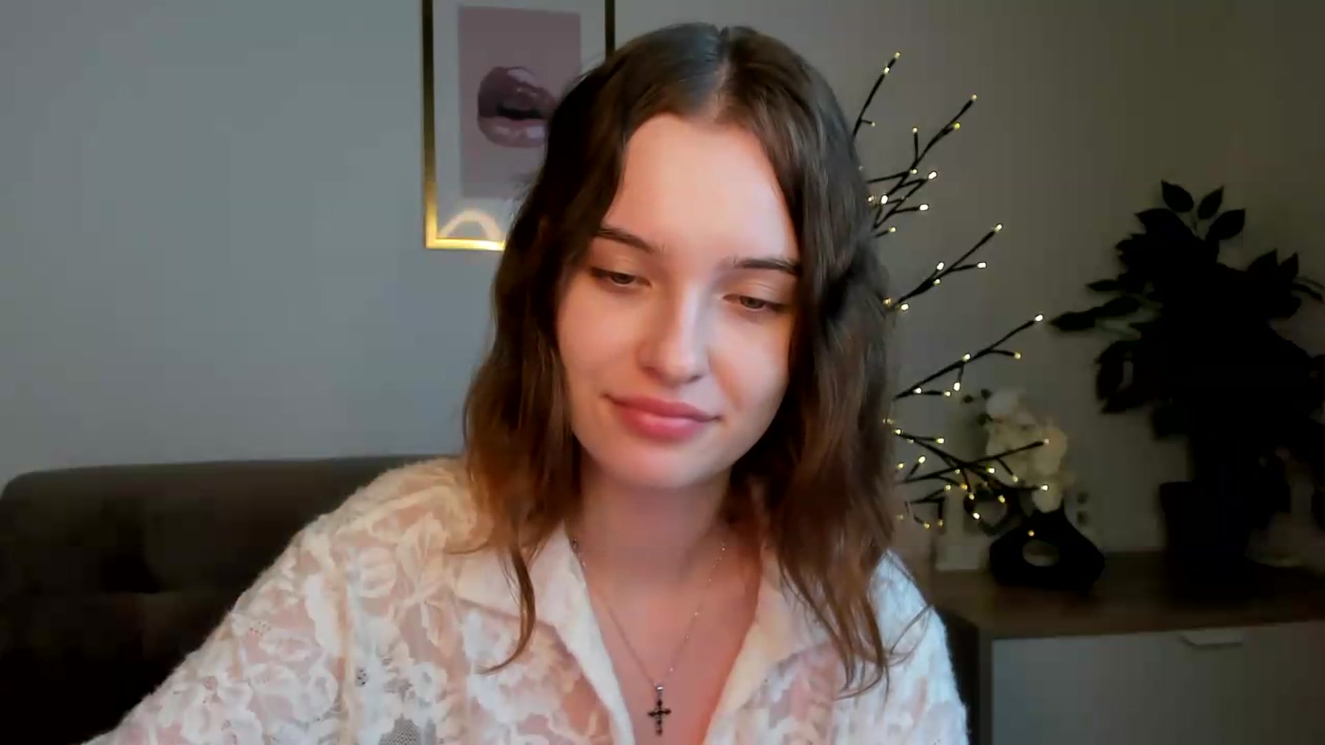 Gallery image thumbnail from KristiGant's myfreecams stream on, 08/10/2026, 14:16 image 13 of 20