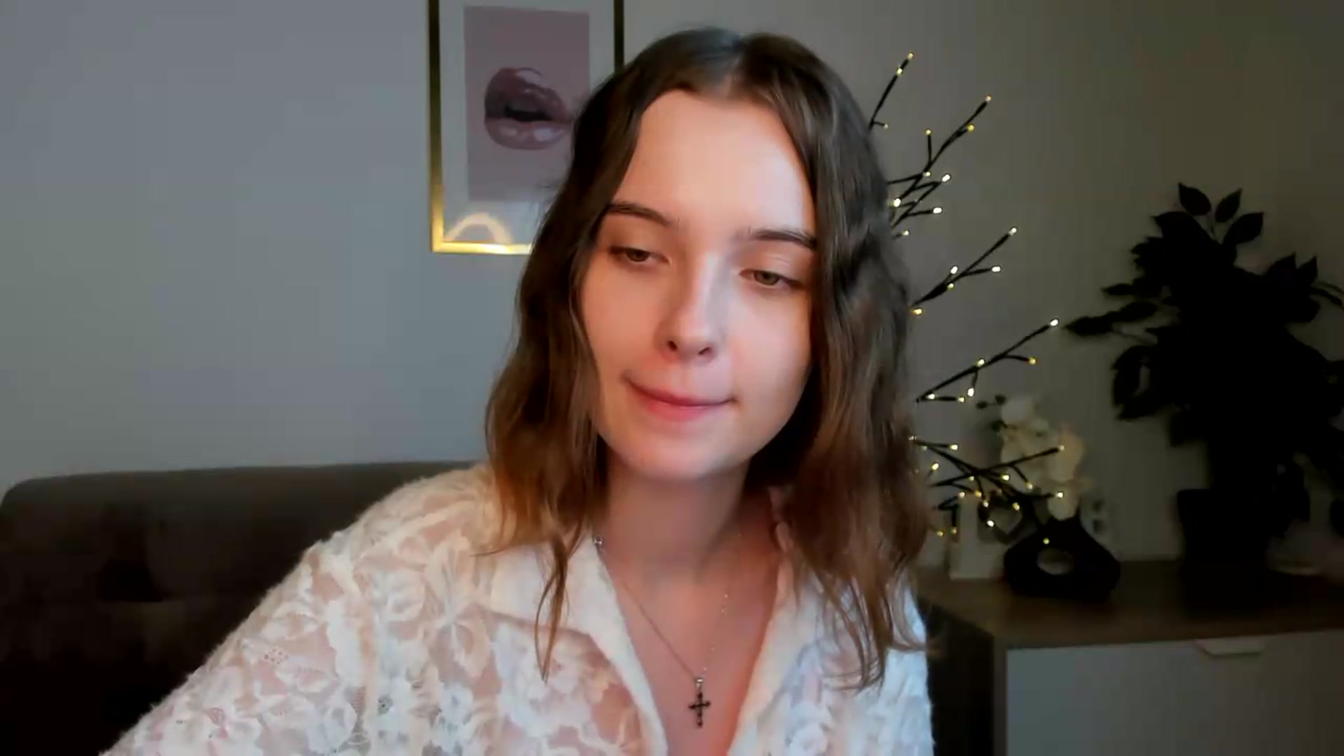 Gallery image thumbnail from KristiGant's myfreecams stream on, 08/10/2026, 14:16 image 15 of 20