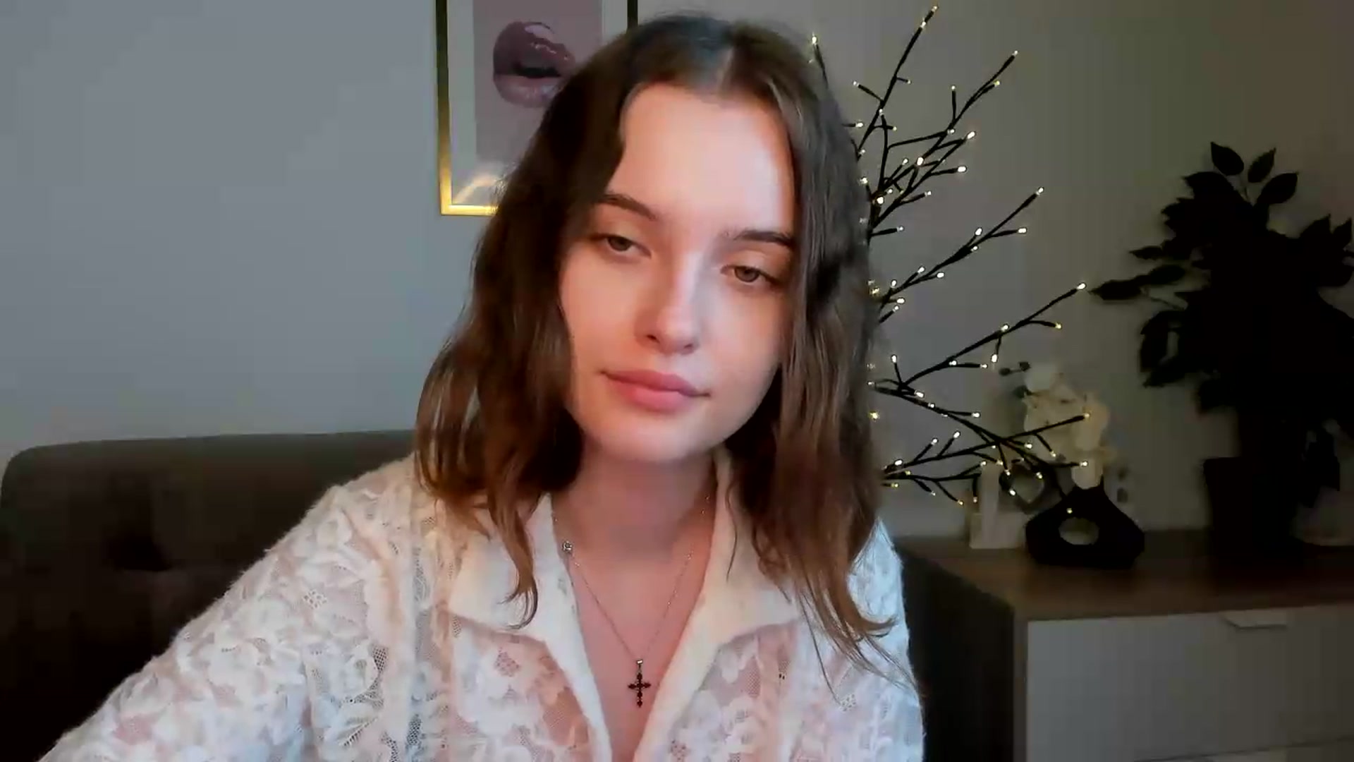 Gallery image thumbnail from KristiGant's myfreecams stream on, 08/10/2026, 15:12 image 5 of 20