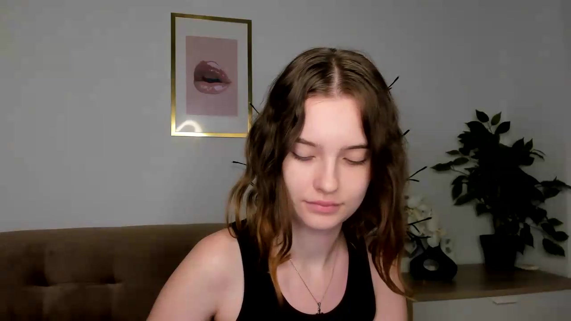 Gallery image thumbnail from KristiGant's myfreecams stream on, 08/11/2026, 14:05 image 18 of 20