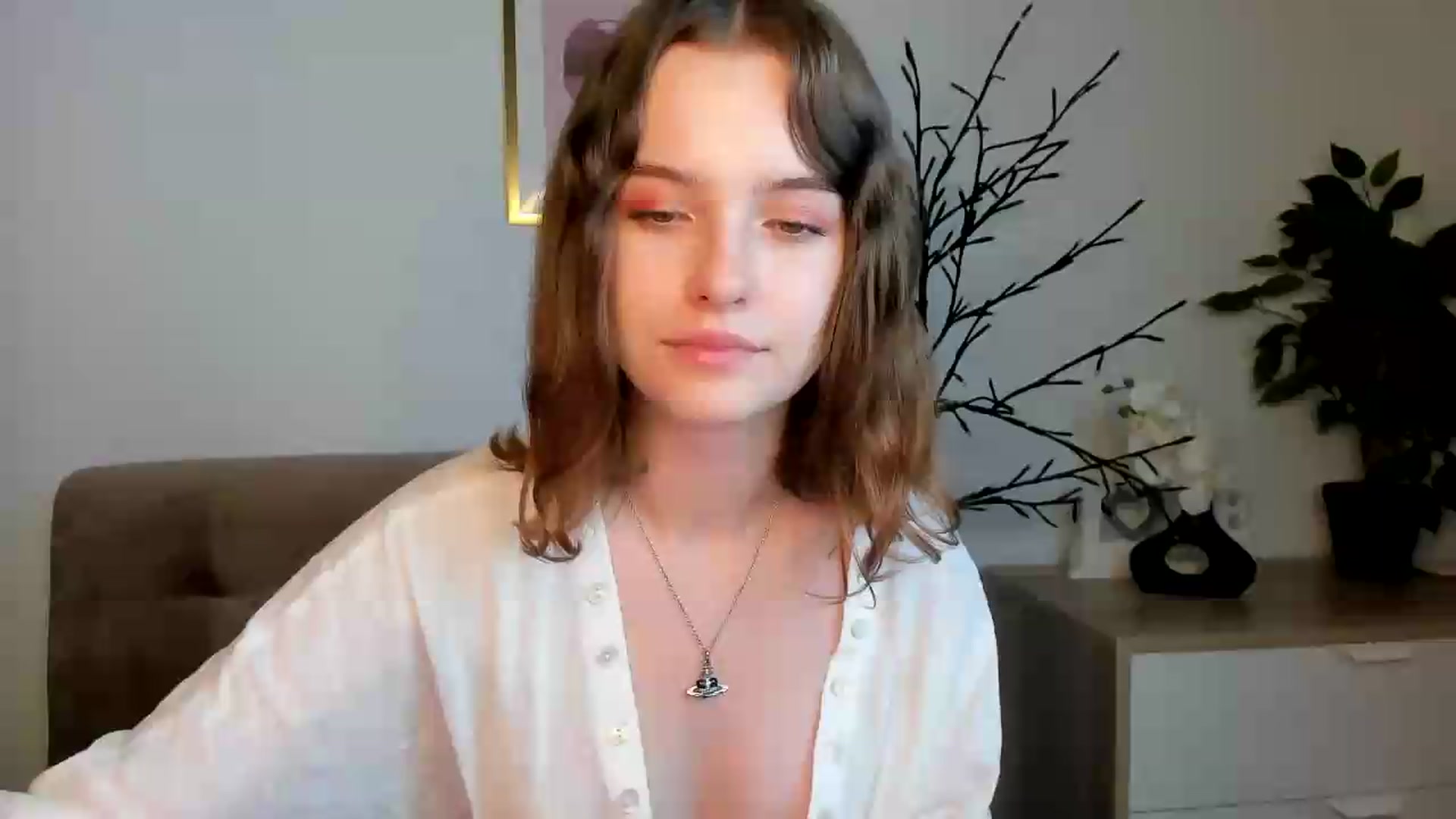 Gallery image thumbnail from KristiGant's myfreecams stream on, 08/12/2026, 12:48 image 11 of 20