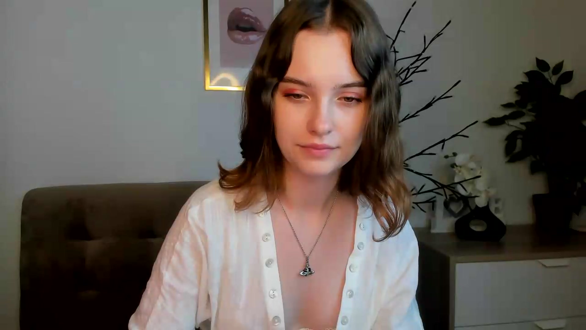 Gallery image thumbnail from KristiGant's myfreecams stream on, 08/12/2026, 12:48 image 10 of 20