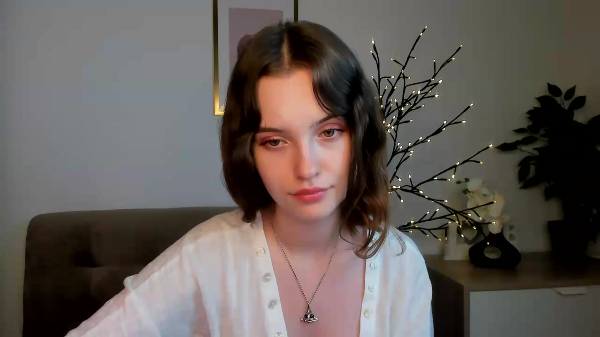 Gallery image thumbnail from KristiGant's myfreecams stream on, 08/12/2026, 14:03 image 2 of 20