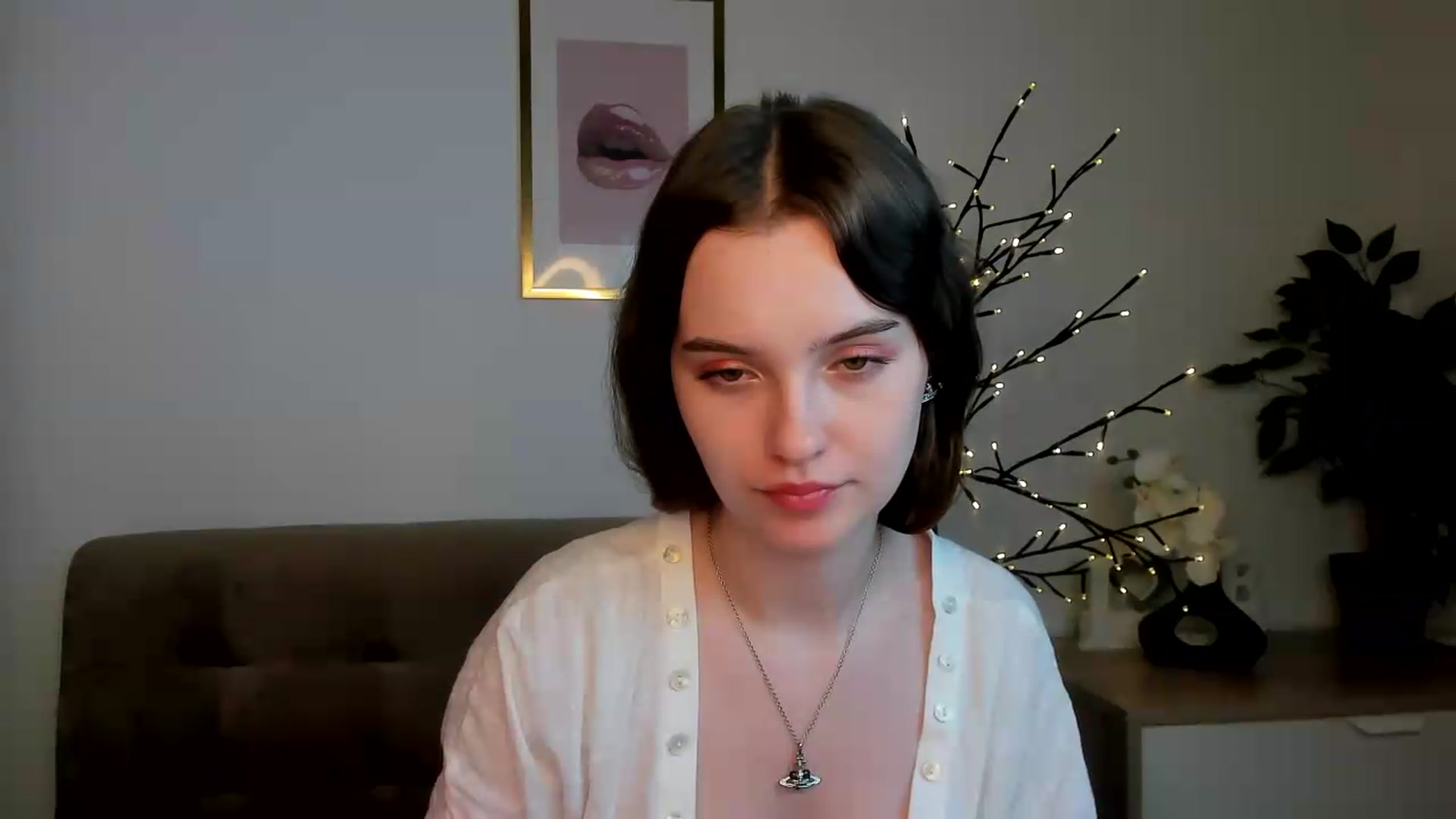 Gallery image thumbnail from KristiGant's myfreecams stream on, 08/12/2026, 14:03 image 18 of 20