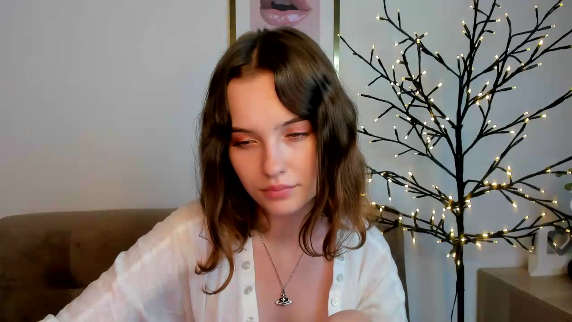 Gallery image thumbnail from KristiGant's myfreecams stream on, 08/12/2026, 14:36 image 8 of 20