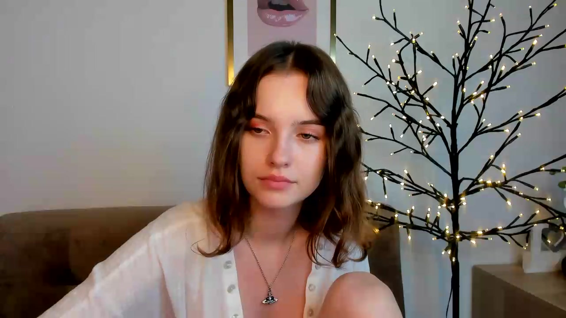 Gallery image thumbnail from KristiGant's myfreecams stream on, 08/12/2026, 14:36 image 19 of 20