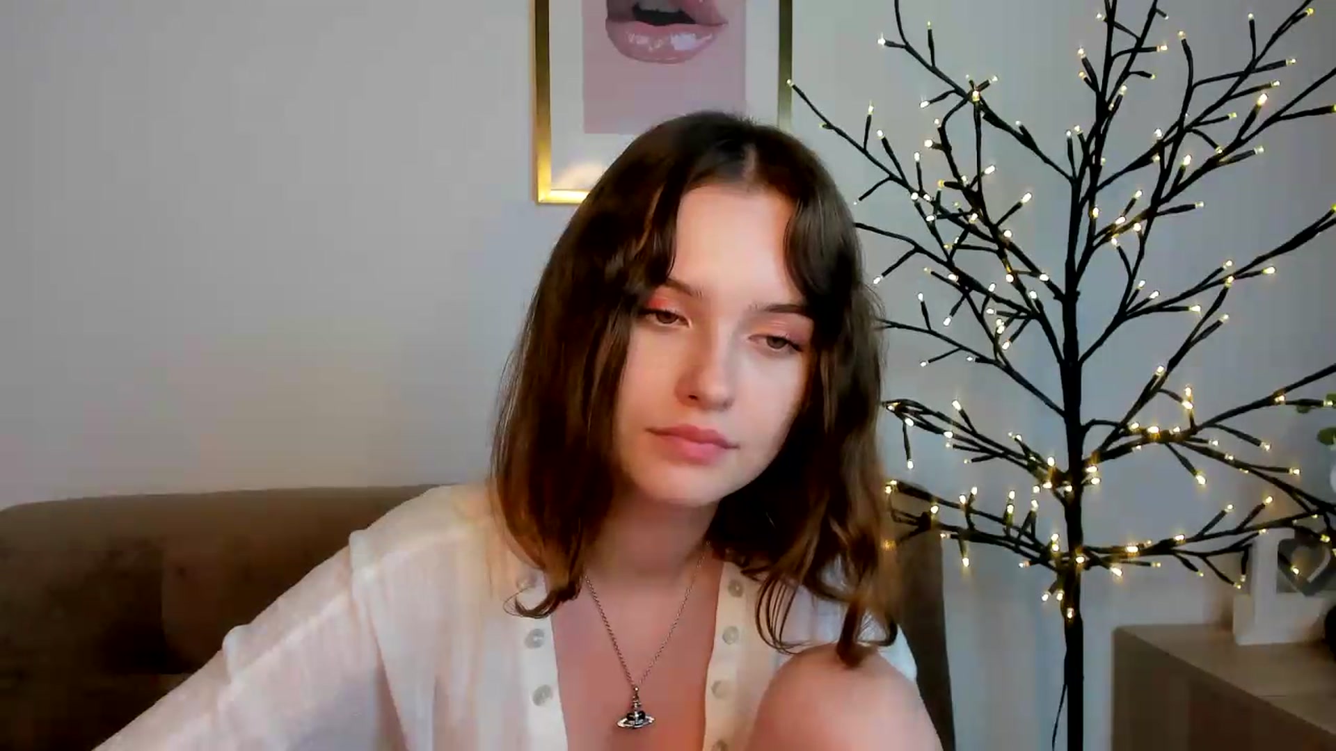 Gallery image thumbnail from KristiGant's myfreecams stream on, 08/12/2026, 14:36 image 20 of 20