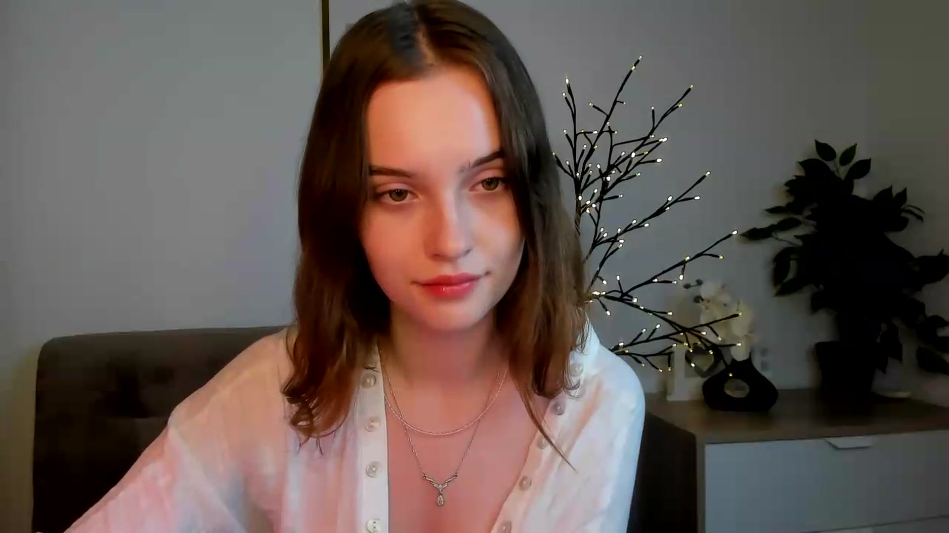 Gallery image thumbnail from KristiGant's myfreecams stream on, 08/14/2026, 12:58 image 2 of 20