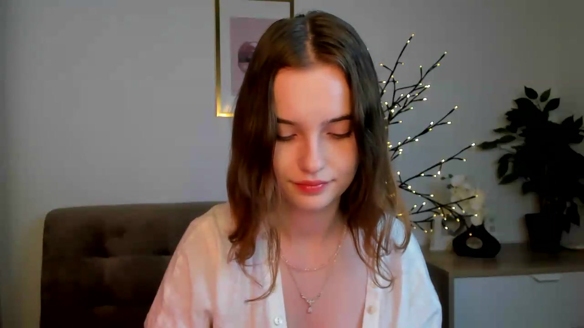 Gallery image thumbnail from KristiGant's myfreecams stream on, 08/14/2026, 12:58 image 6 of 20