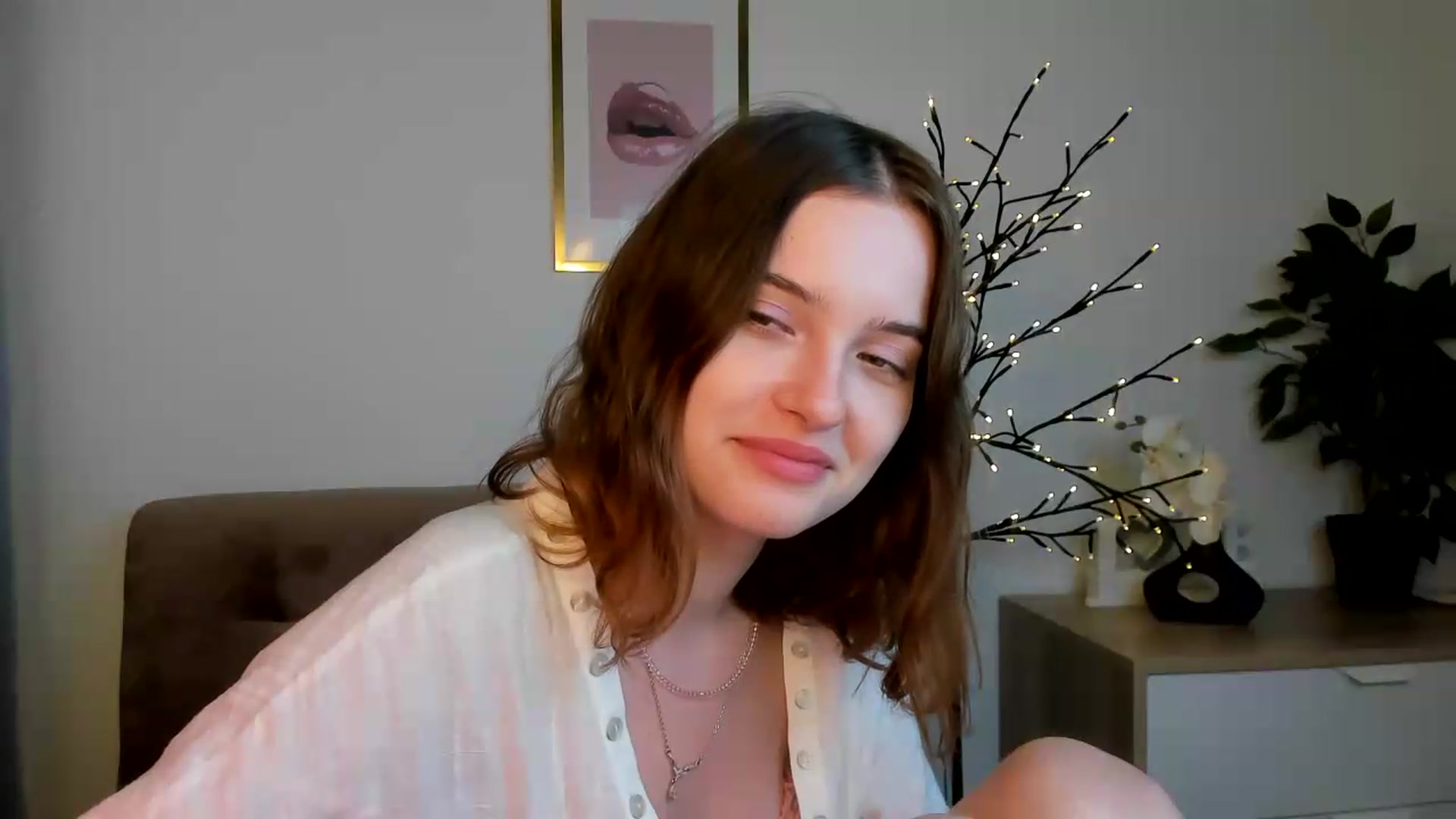Gallery image thumbnail from KristiGant's myfreecams stream on, 08/14/2026, 13:50 image 18 of 20