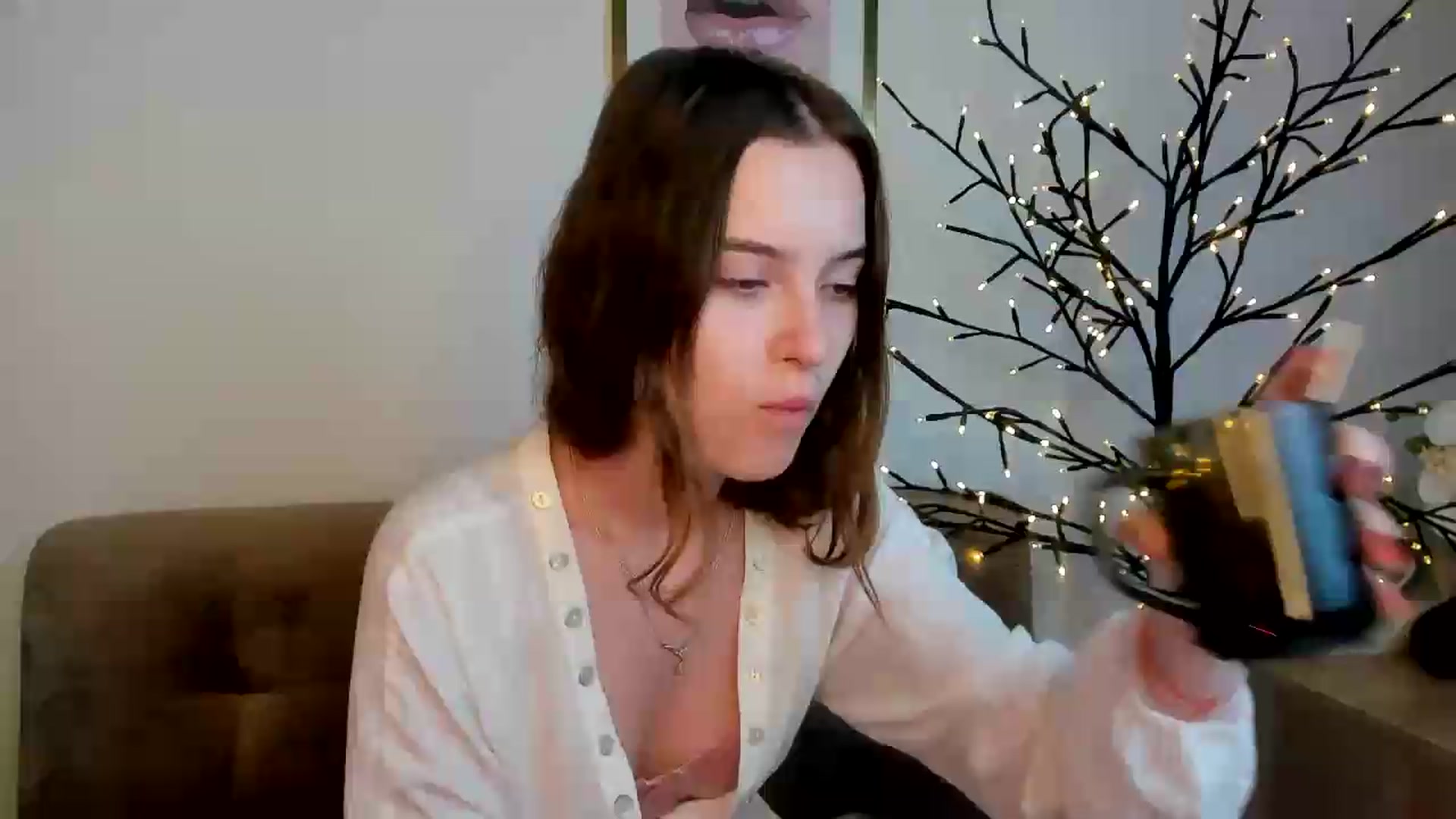 Gallery image thumbnail from KristiGant's myfreecams stream on, 08/14/2026, 16:06 image 5 of 20