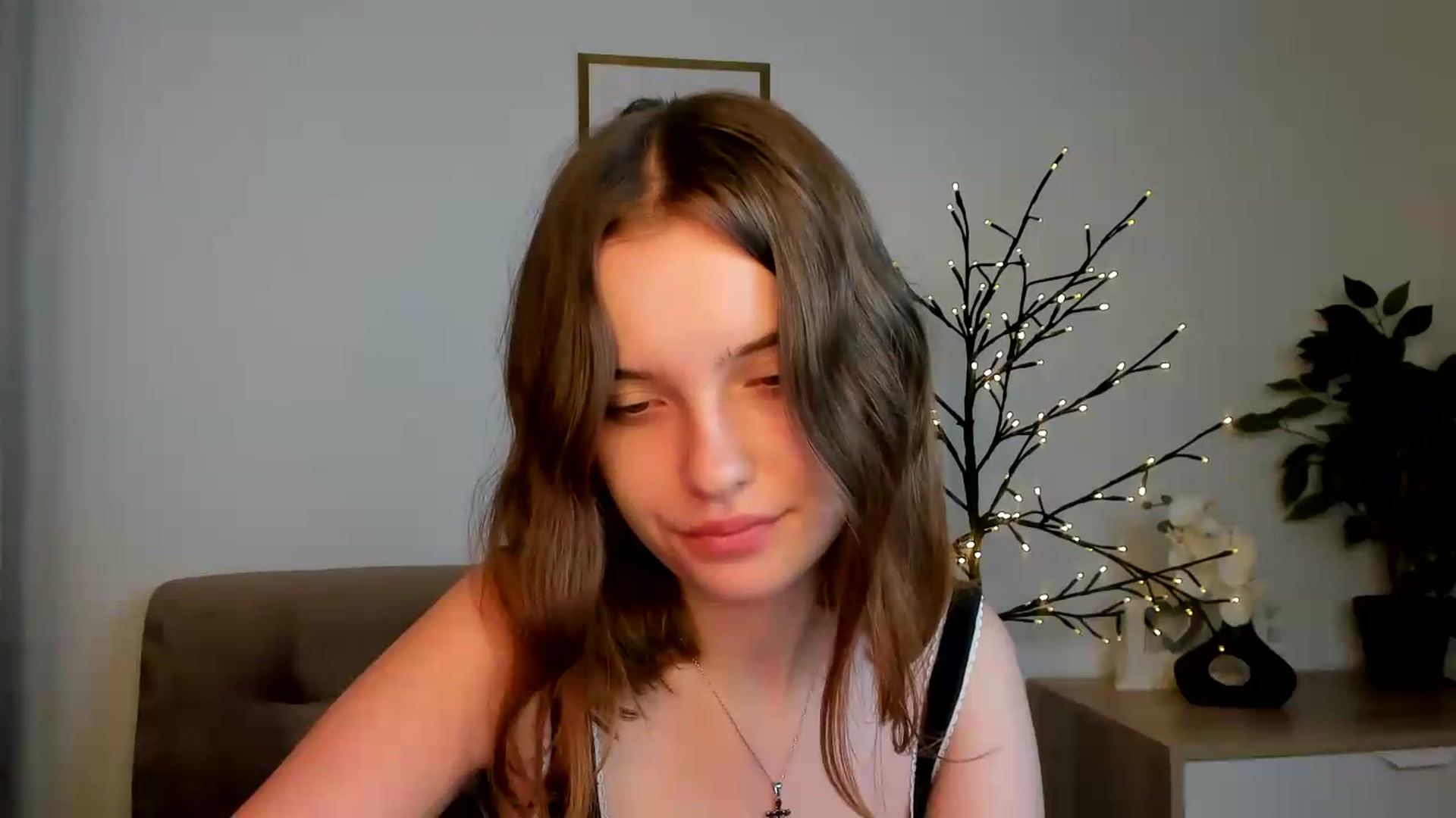 Gallery image thumbnail from KristiGant's myfreecams stream on, 08/15/2026, 12:59 image 11 of 20