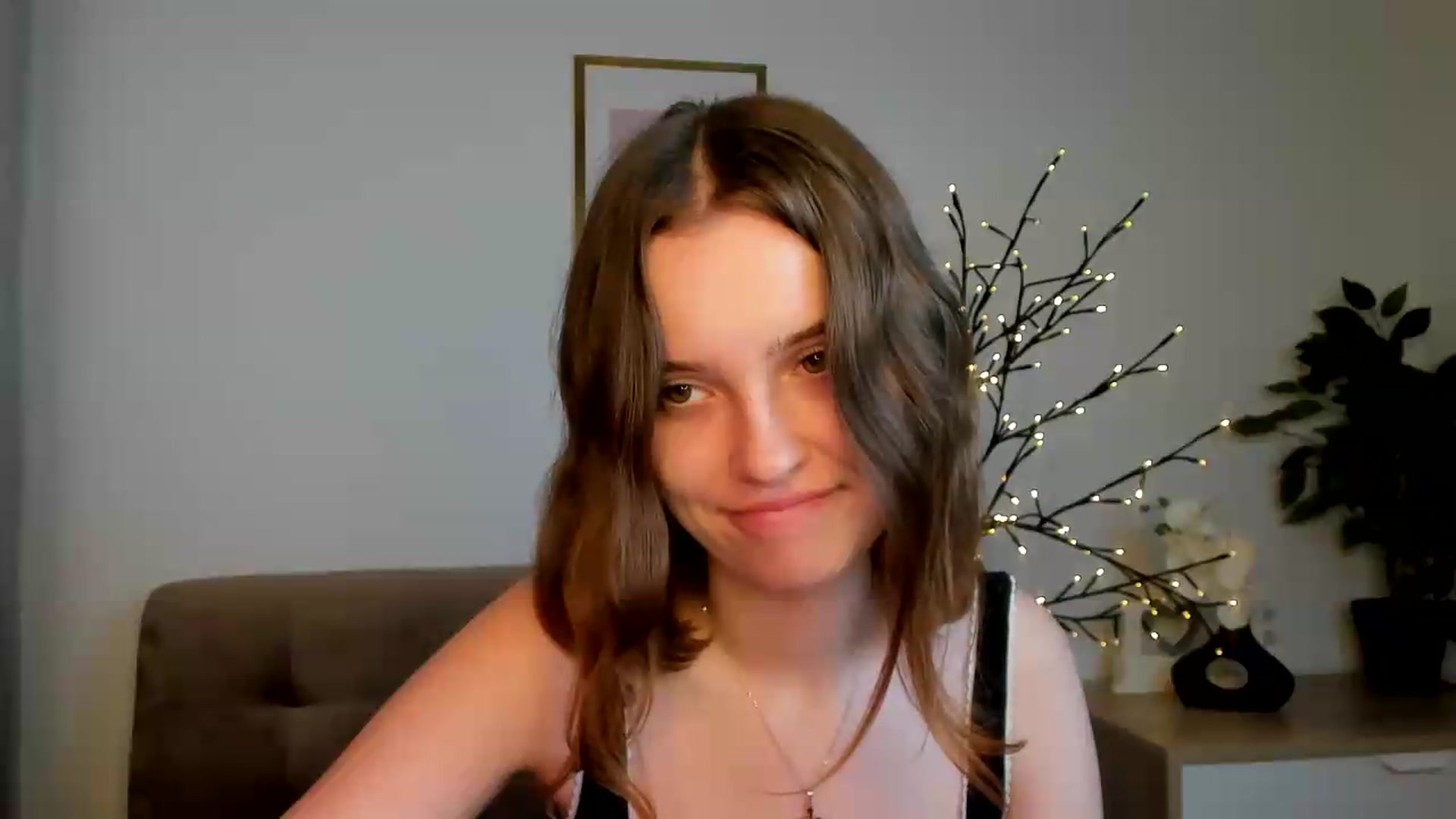 Gallery image thumbnail from KristiGant's myfreecams stream on, 08/15/2026, 12:59 image 17 of 20