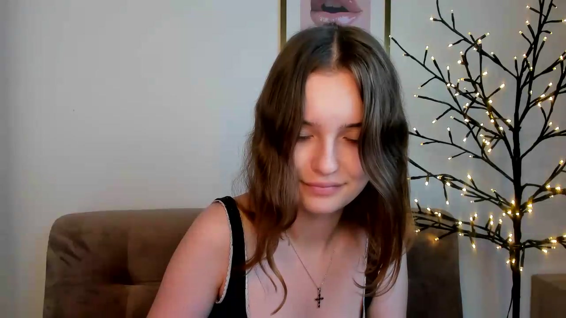 Gallery image thumbnail from KristiGant's myfreecams stream on, 08/15/2026, 15:25 image 7 of 20