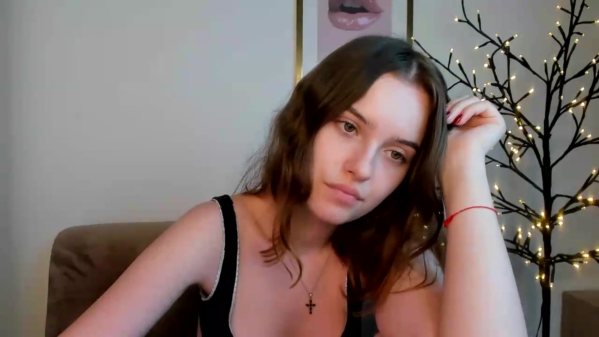Gallery image thumbnail from KristiGant's myfreecams stream on, 08/15/2026, 15:25 image 3 of 20