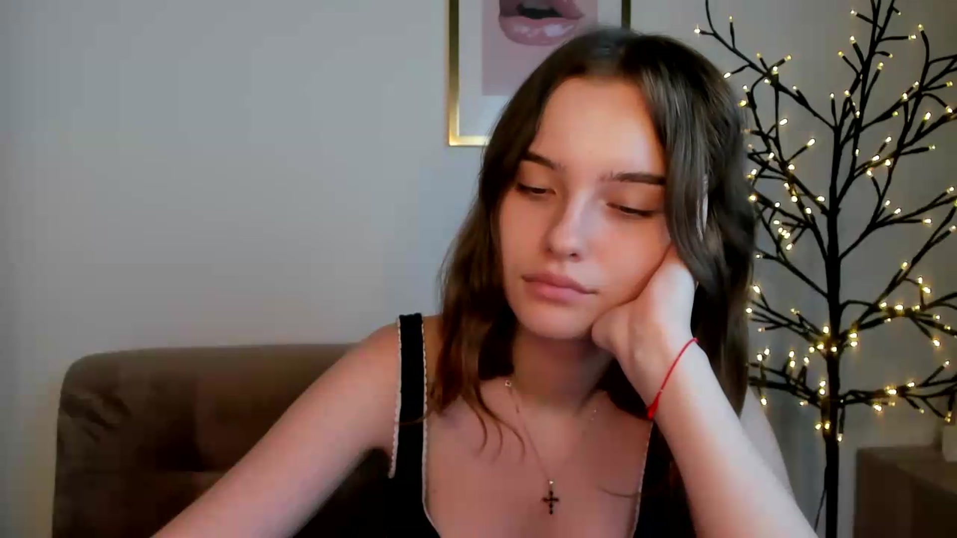 Gallery image thumbnail from KristiGant's myfreecams stream on, 08/15/2026, 15:48 image 17 of 20