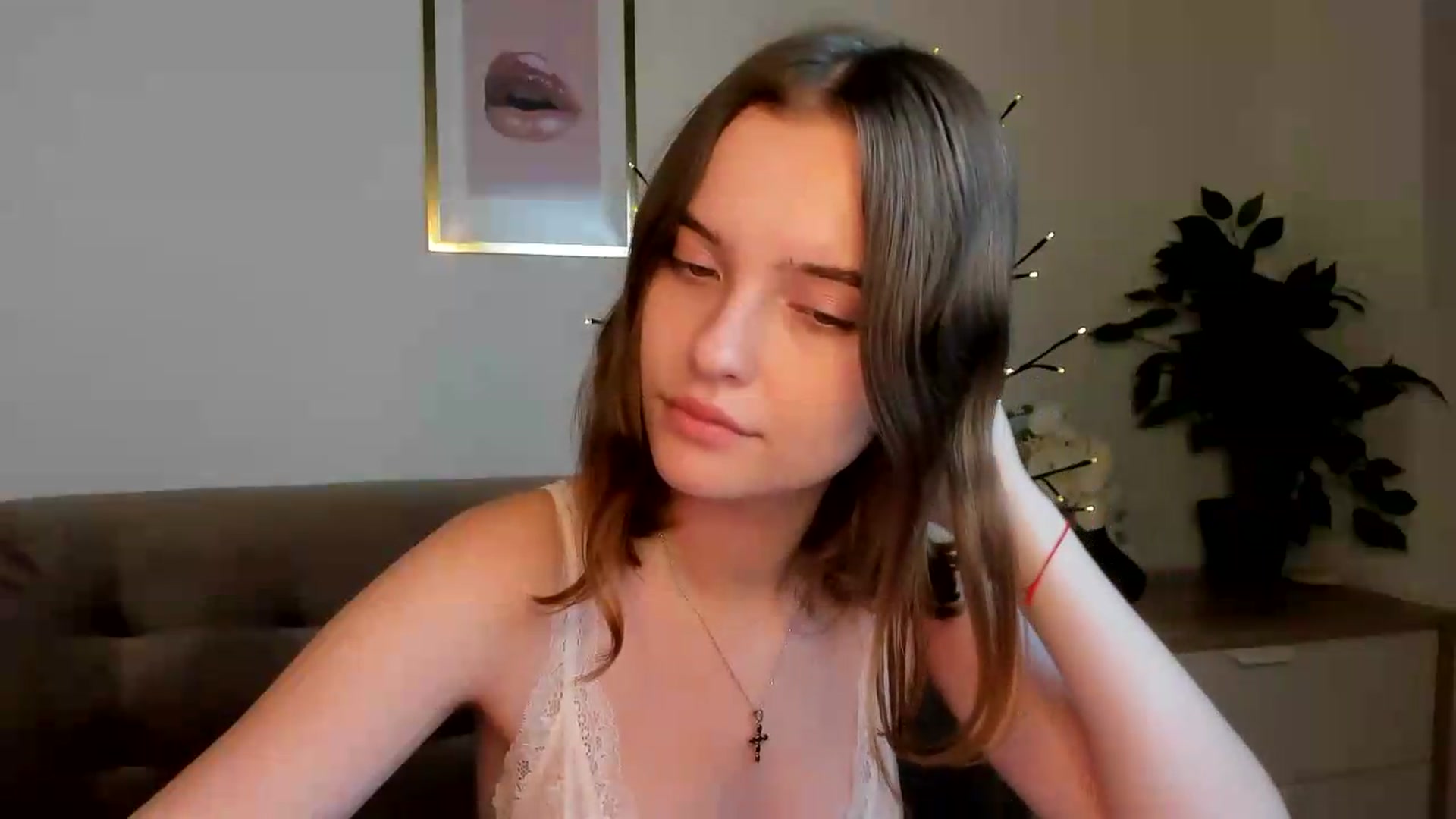 Gallery image thumbnail from KristiGant's myfreecams stream on, 08/16/2026, 11:09 image 15 of 20