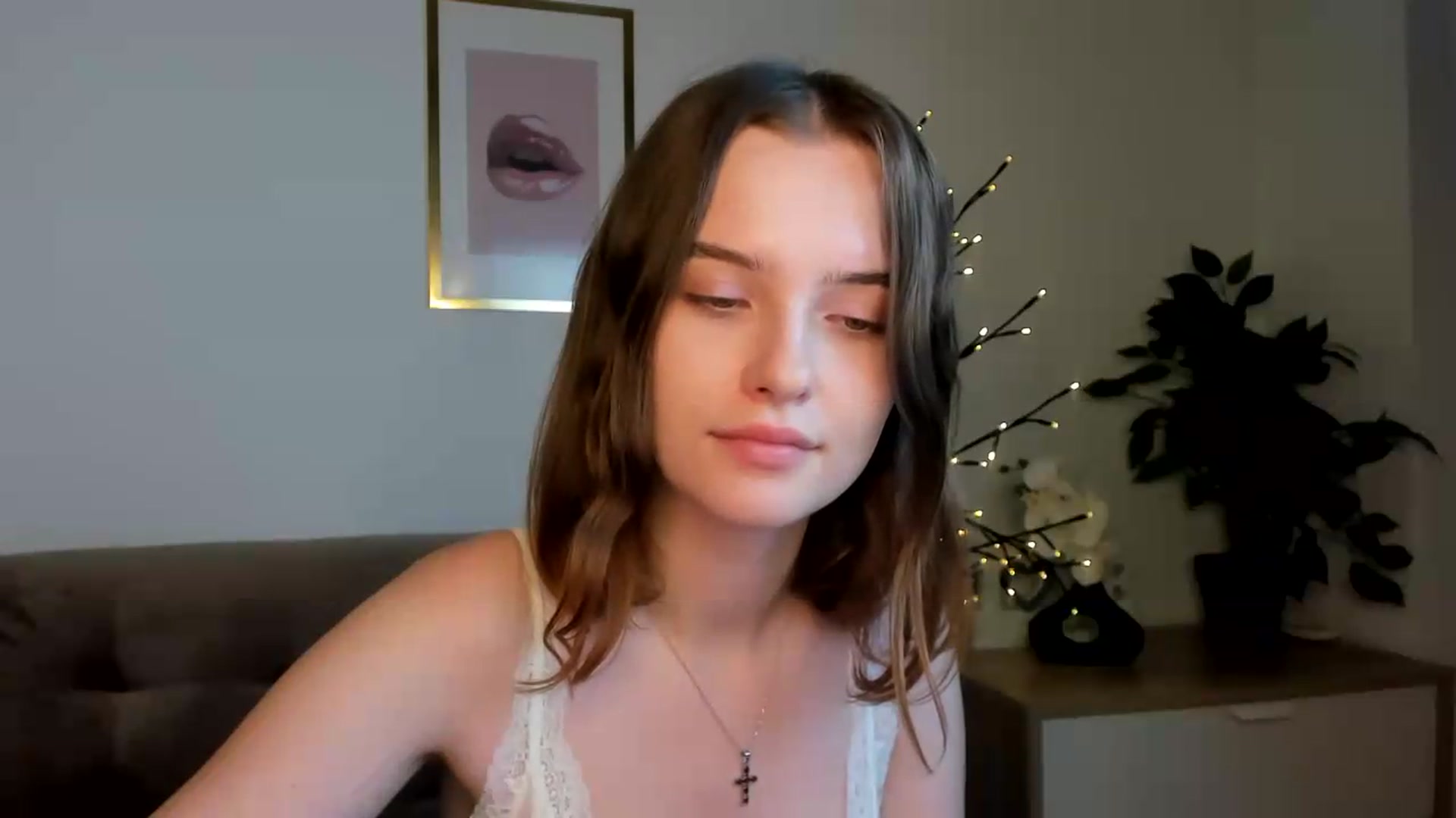 Gallery image thumbnail from KristiGant's myfreecams stream on, 08/16/2026, 11:37 image 14 of 20