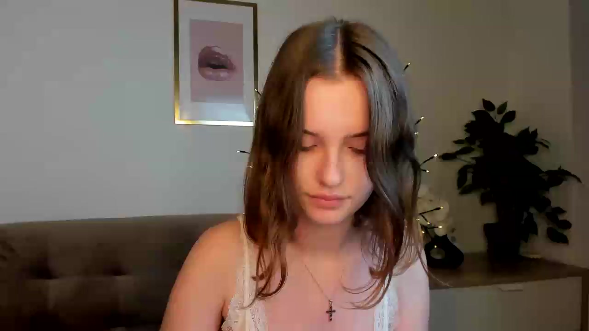 Gallery image thumbnail from KristiGant's myfreecams stream on, 08/16/2026, 11:37 image 1 of 20