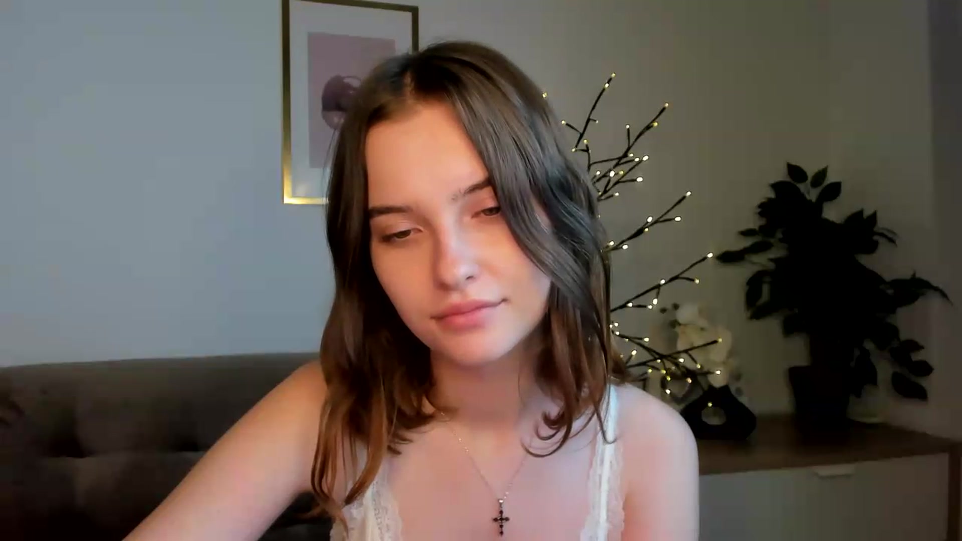 Gallery image thumbnail from KristiGant's myfreecams stream on, 08/16/2026, 11:37 image 5 of 20
