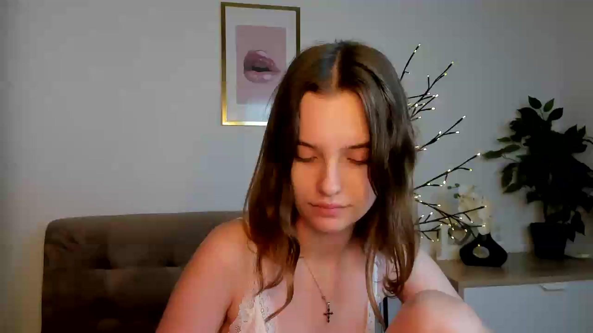Gallery image thumbnail from KristiGant's myfreecams stream on, 08/16/2026, 14:48 image 1 of 20