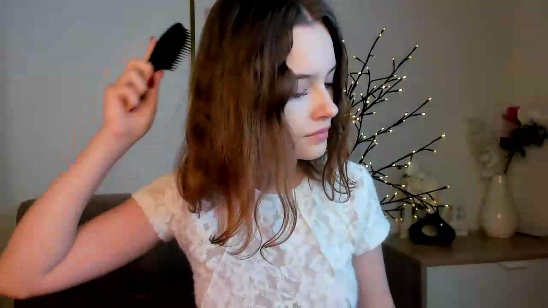 Gallery image thumbnail from KristiGant's myfreecams stream on, 08/19/2026, 13:00 image 8 of 20