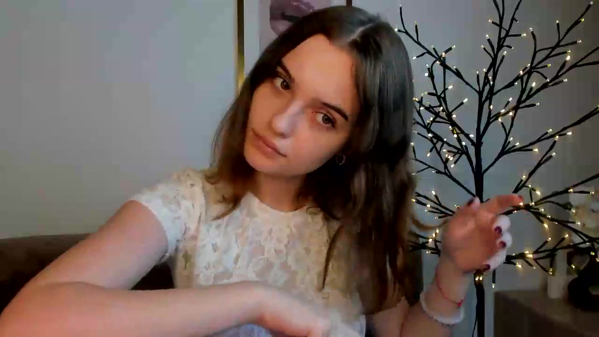 Gallery image thumbnail from KristiGant's myfreecams stream on, 08/19/2026, 15:15 image 20 of 20