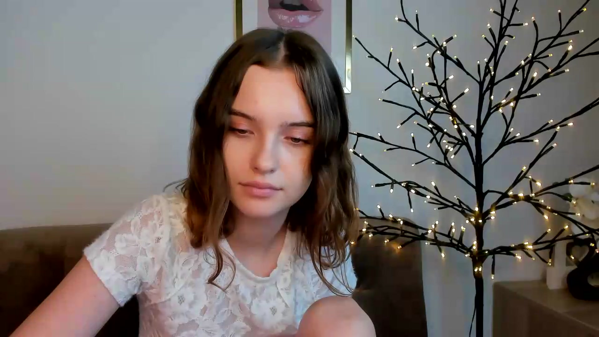 Gallery image thumbnail from KristiGant's myfreecams stream on, 08/19/2026, 15:15 image 12 of 20