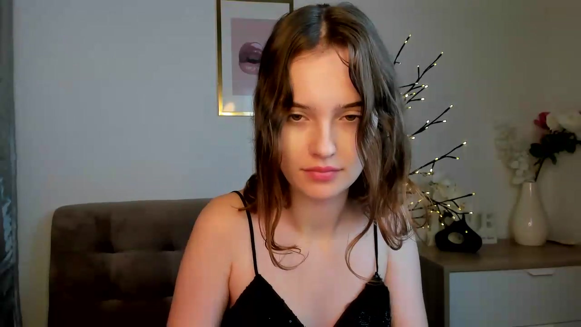 Gallery image thumbnail from KristiGant's myfreecams stream on, 08/23/2026, 12:55 image 19 of 20