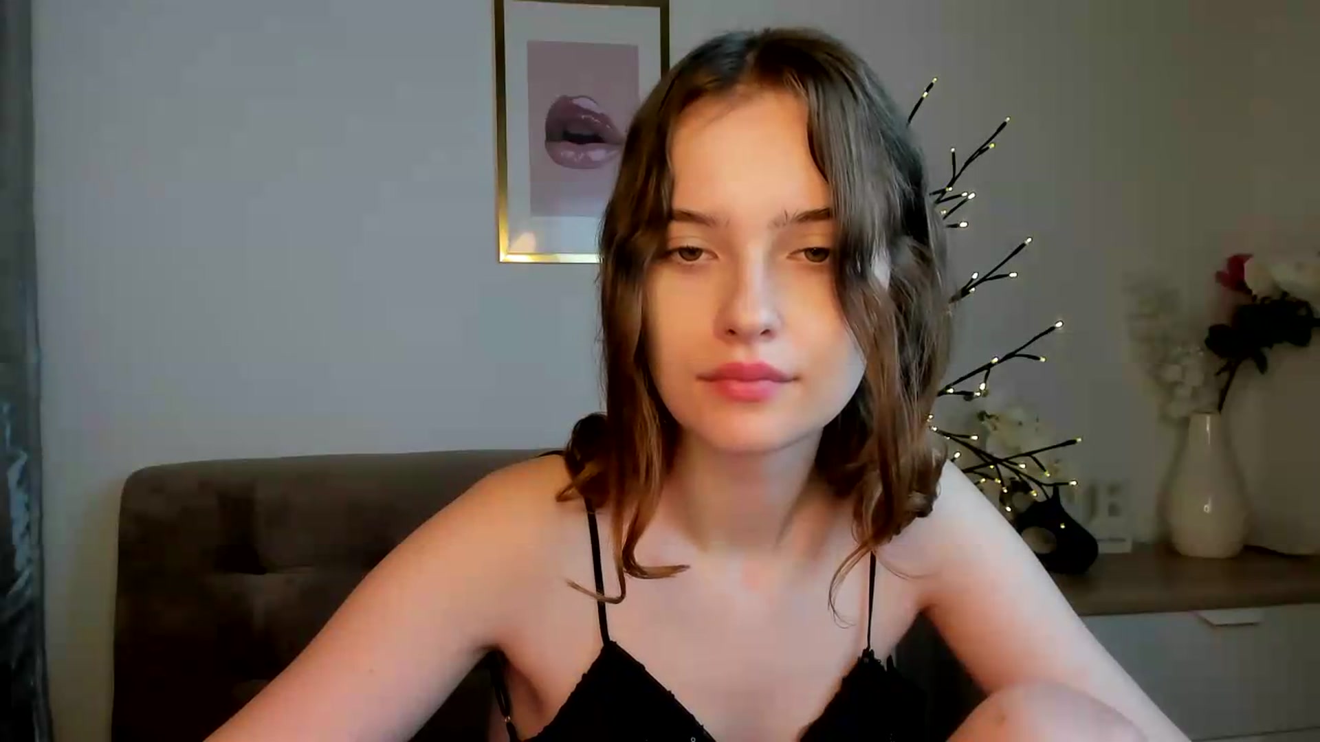 Gallery image thumbnail from KristiGant's myfreecams stream on, 08/23/2026, 12:55 image 11 of 20