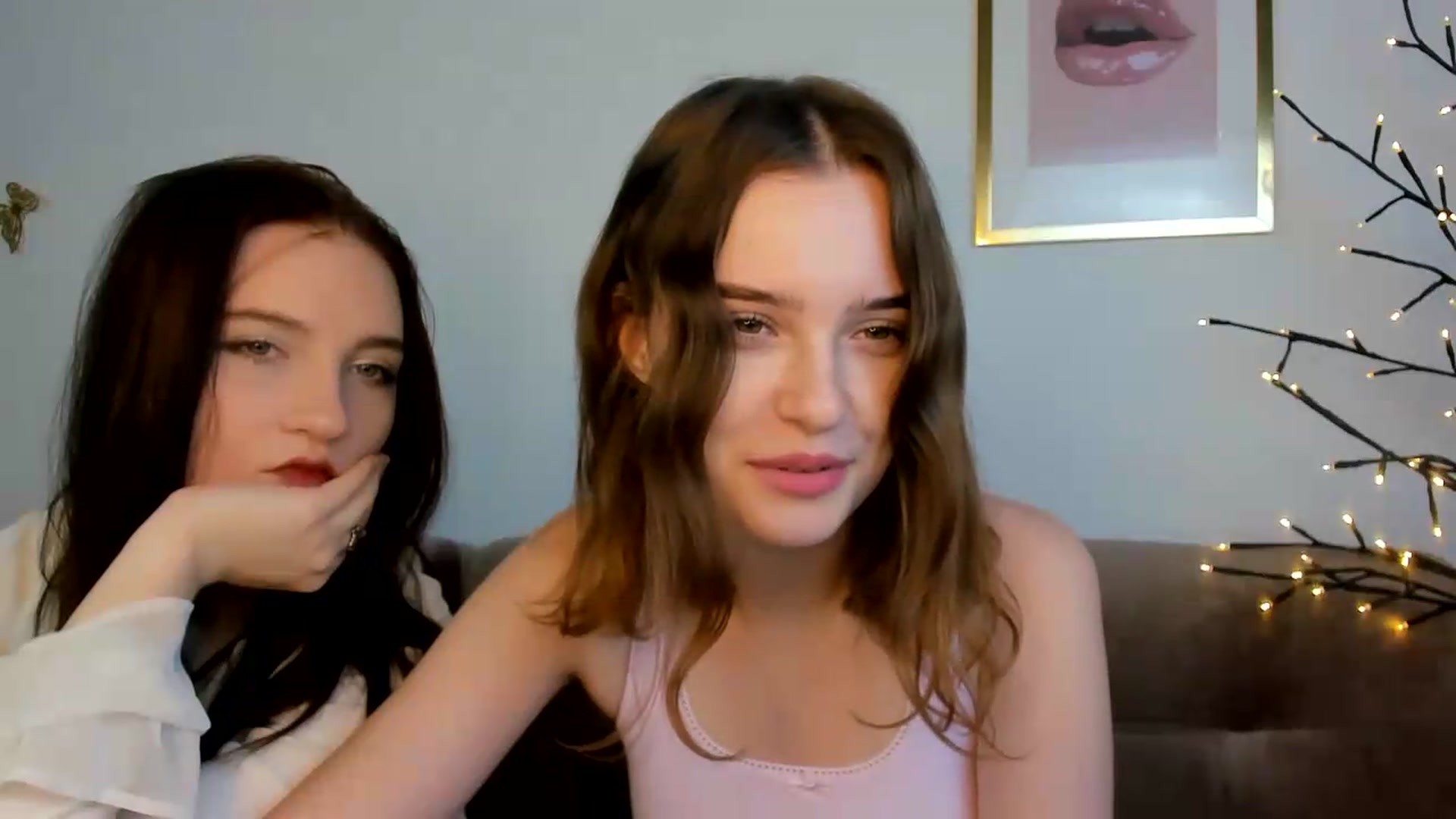 Gallery image thumbnail from KristiGant's myfreecams stream on, 08/25/2026, 15:08 image 4 of 20