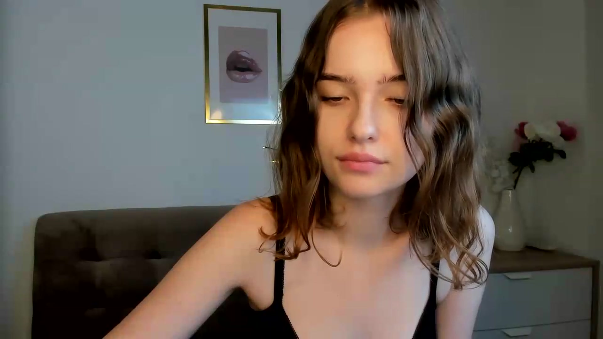 Gallery image thumbnail from KristiGant's myfreecams stream on, 08/26/2026, 18:04 image 3 of 20