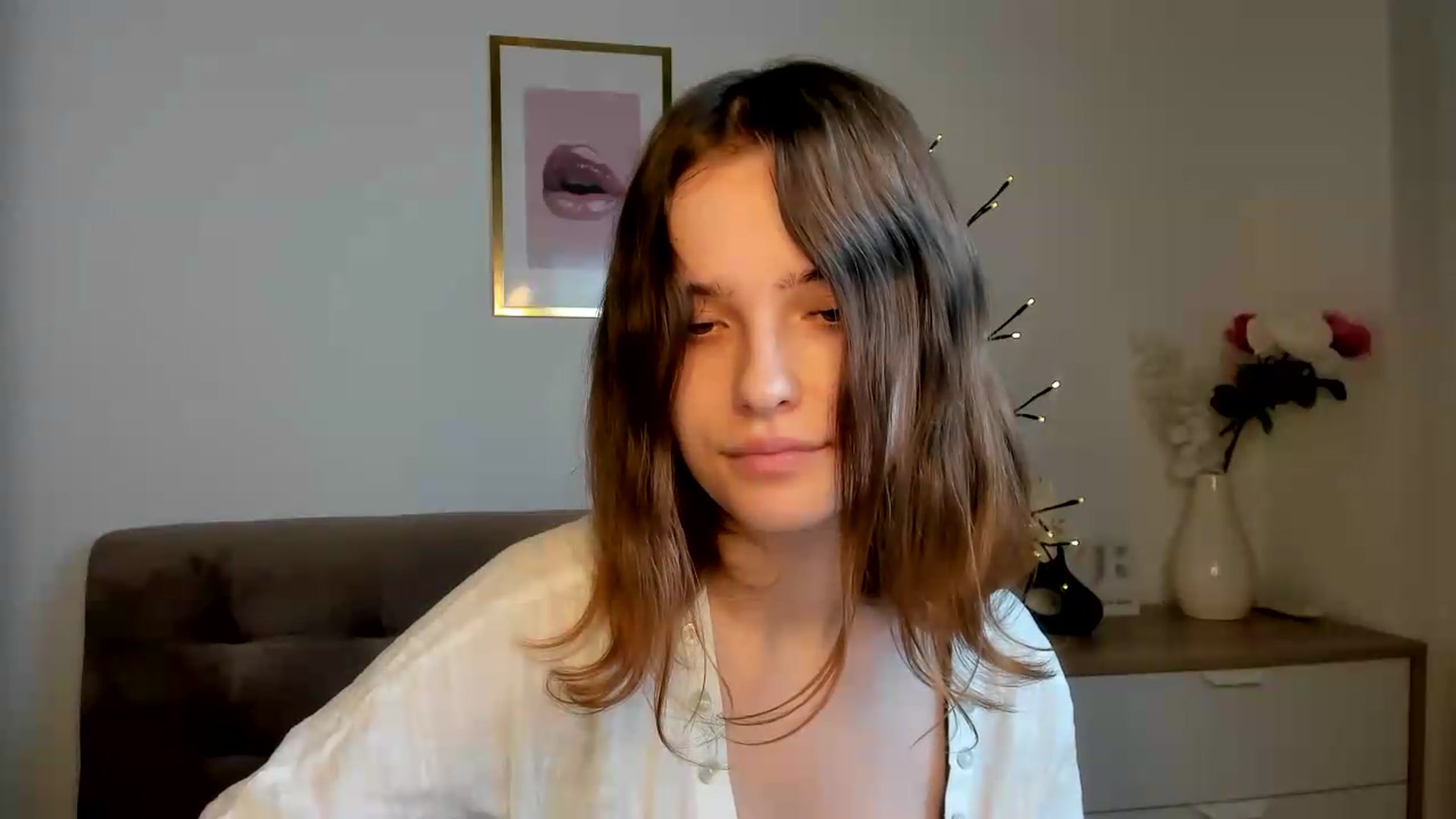 Gallery image thumbnail from KristiGant's myfreecams stream on, 08/28/2026, 14:10 image 18 of 20
