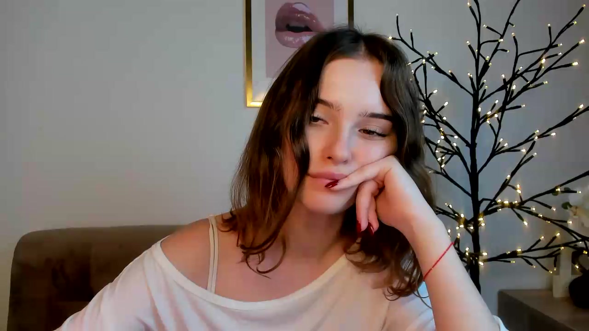 Gallery image thumbnail from KristiGant's myfreecams stream on, 08/30/2026, 16:28 image 3 of 20