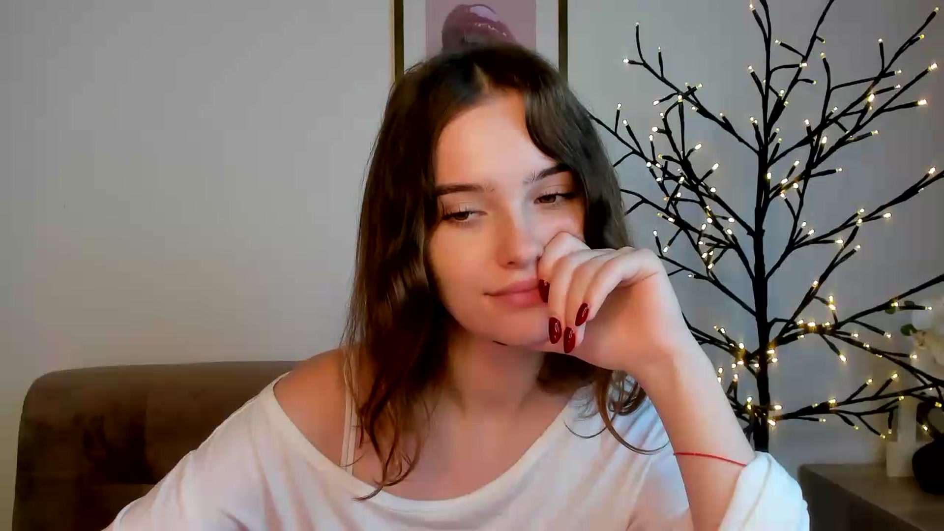 Gallery image thumbnail from KristiGant's myfreecams stream on, 08/30/2026, 16:28 image 6 of 20