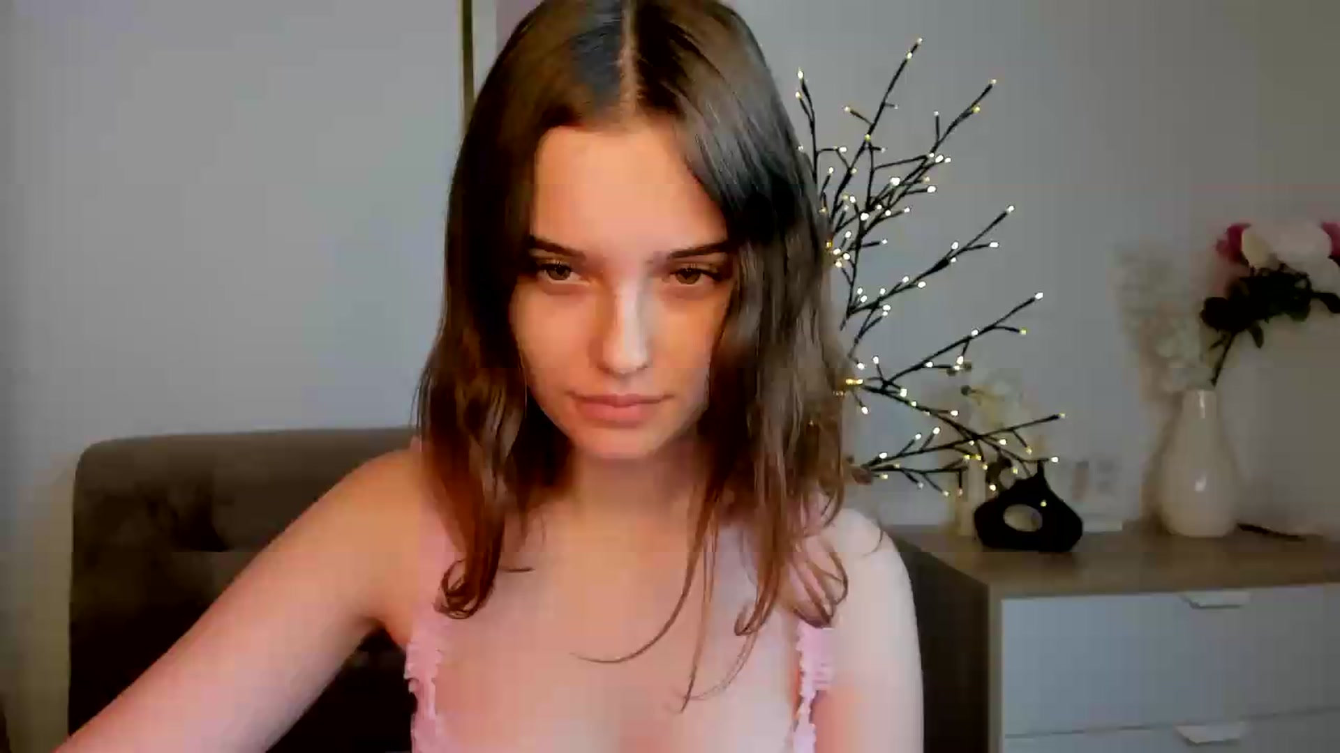 Gallery image thumbnail from KristiGant's myfreecams stream on, 09/02/2026, 13:58 image 3 of 20