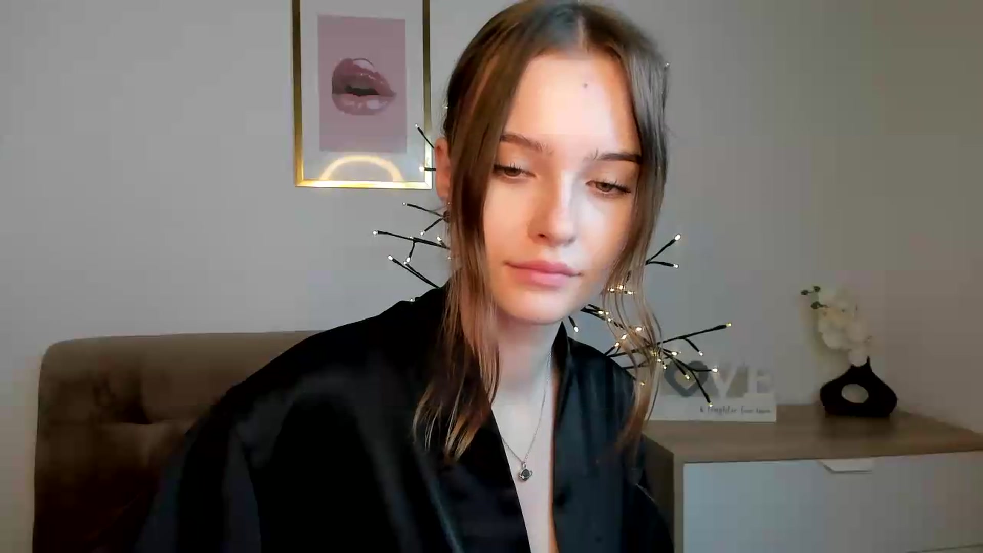 Gallery image thumbnail from KristiGant's myfreecams stream on, 09/11/2026, 14:03 image 16 of 20