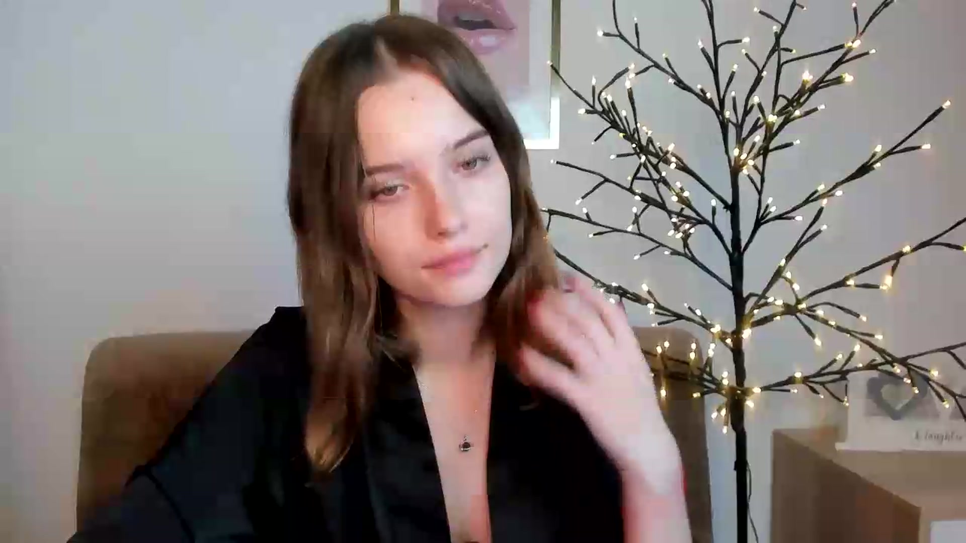 Gallery image thumbnail from KristiGant's myfreecams stream on, 09/11/2026, 15:17 image 3 of 20