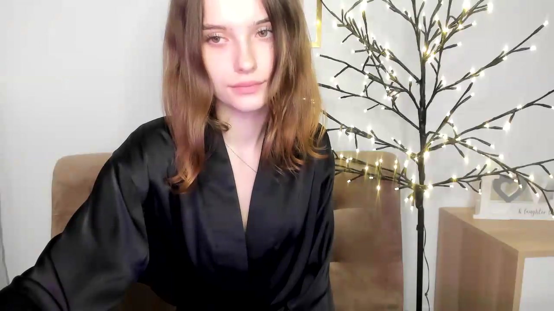 Gallery image thumbnail from KristiGant's myfreecams stream on, 09/11/2026, 15:46 image 12 of 20