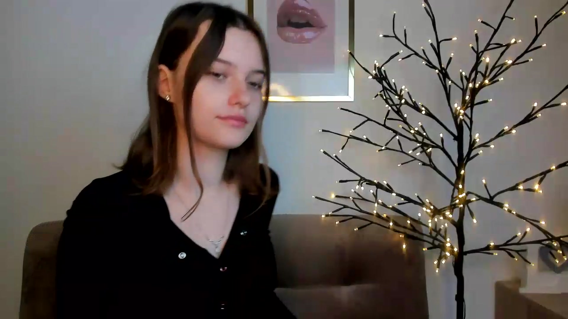 Gallery image thumbnail from KristiGant's myfreecams stream on, 09/14/2026, 13:27 image 16 of 20