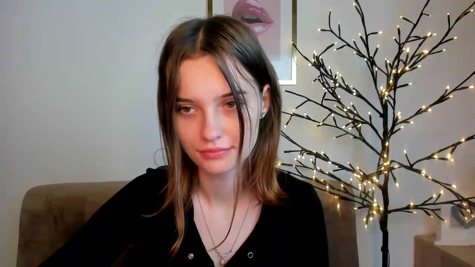Gallery image thumbnail from KristiGant's myfreecams stream on, 09/14/2026, 13:27 image 12 of 20